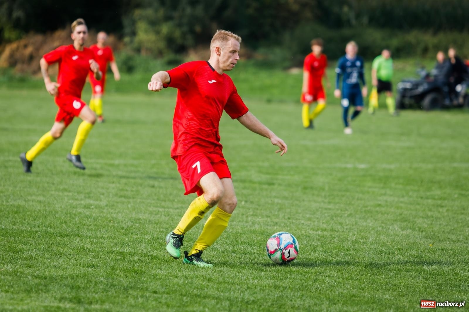 Zdjęcie w galerii na portalu naszraciborz.pl: Niespodzianka w Cyprzanowie. Outsider pokonał faworyta [FOTO] wiadomości z regionu
