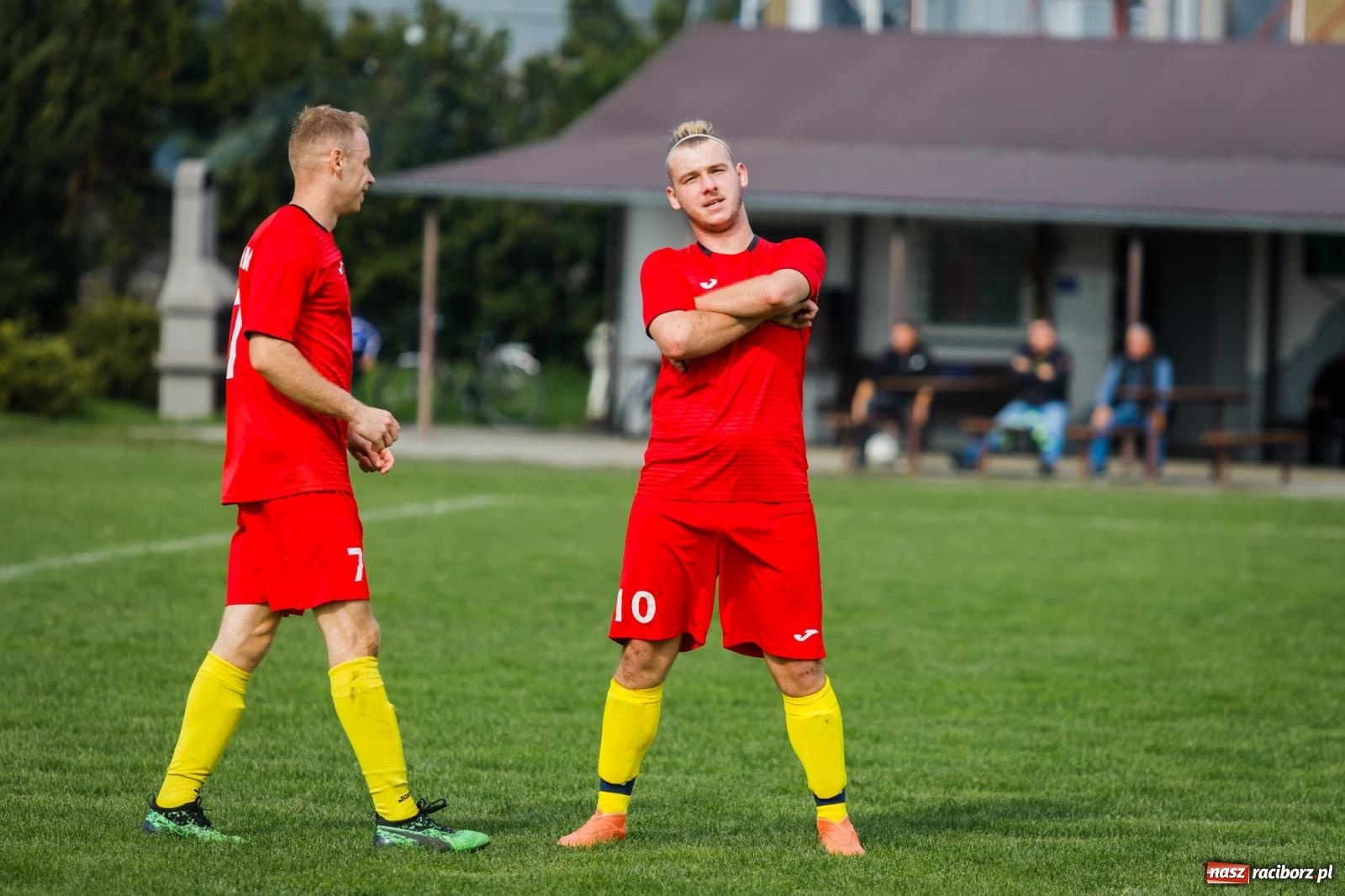 Zdjęcie w galerii na portalu naszraciborz.pl: Niespodzianka w Cyprzanowie. Outsider pokonał faworyta [FOTO] wiadomości z regionu