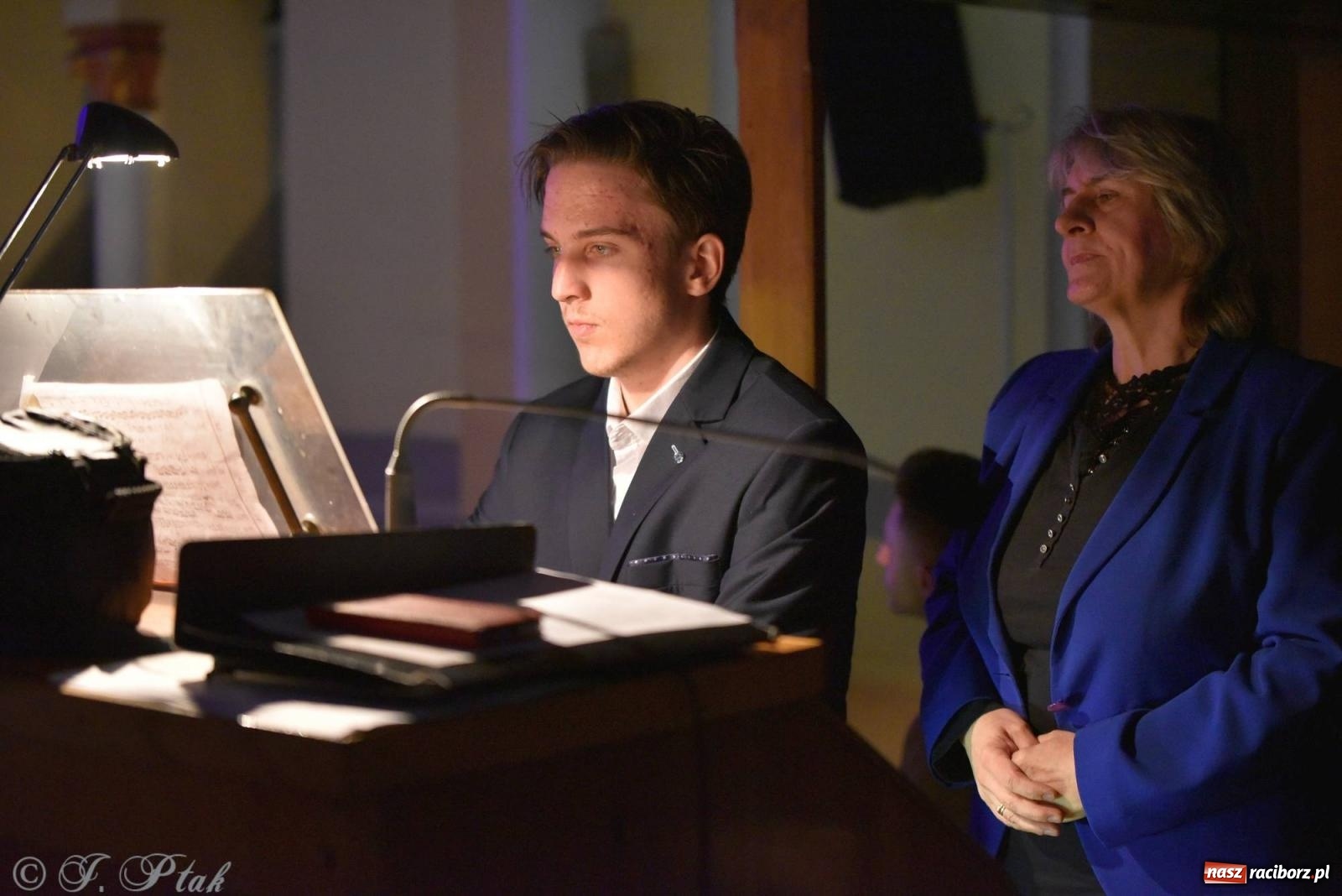 Zdjęcie w galerii na portalu naszraciborz.pl: Solidaris Bras i młodzi wirtuozi organów w kościele na Ostrogu wiadomości z regionu