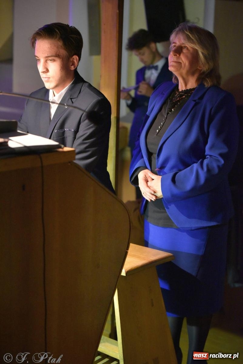 Zdjęcie w galerii na portalu naszraciborz.pl: Solidaris Bras i młodzi wirtuozi organów w kościele na Ostrogu wiadomości z regionu