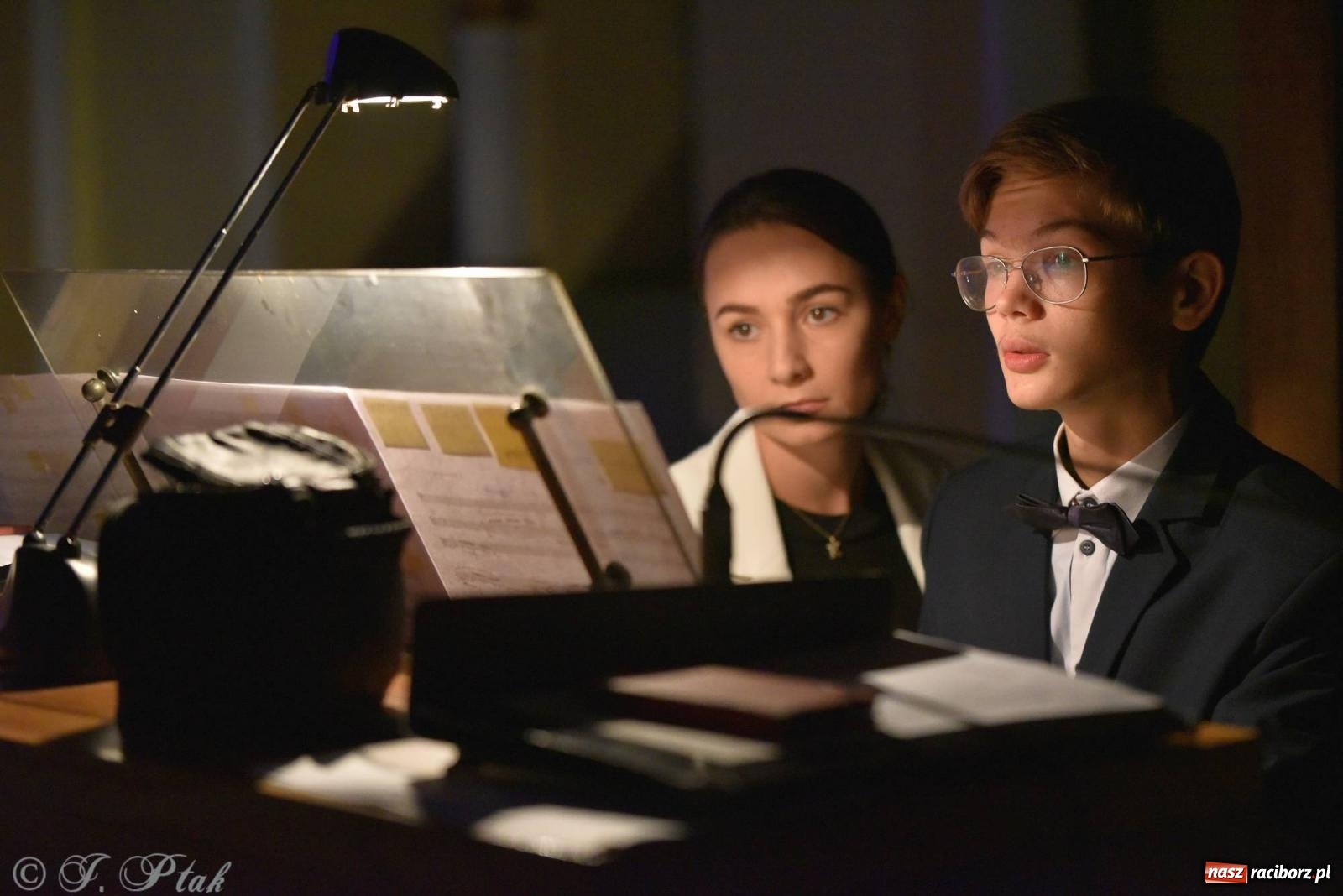 Zdjęcie w galerii na portalu naszraciborz.pl: Solidaris Bras i młodzi wirtuozi organów w kościele na Ostrogu wiadomości z regionu