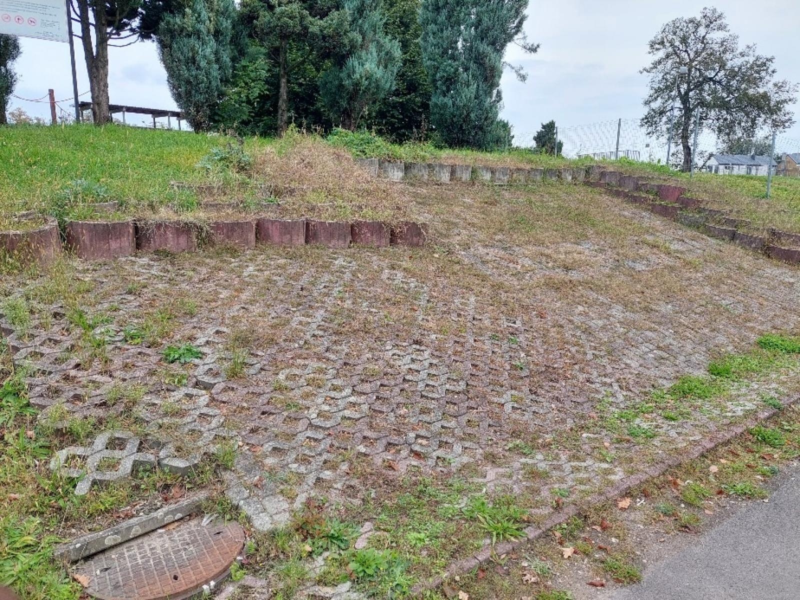 Zdjęcie w galerii na portalu naszraciborz.pl: Smutne obrazki na raciborskim stadionie wiadomości z regionu