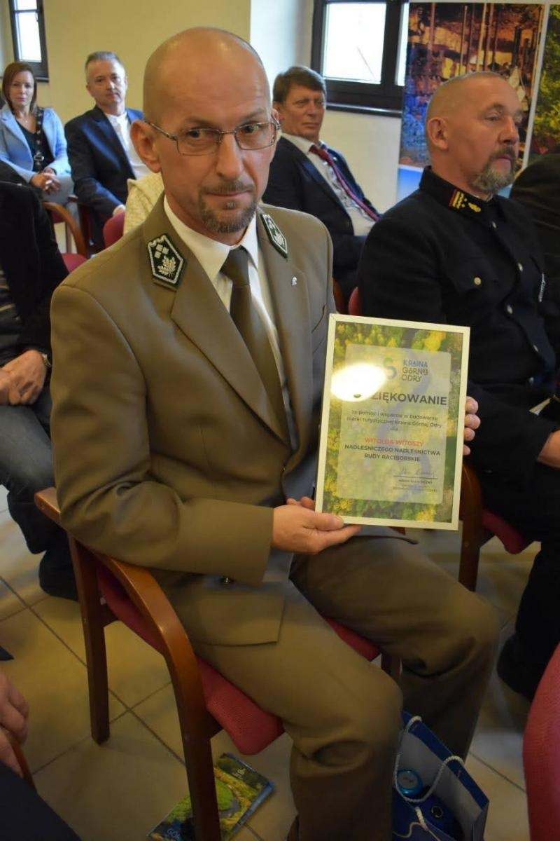 Zdjęcie w galerii na portalu naszraciborz.pl: Wojewódzkie obchody Światowego Dnia Turystyki. Dwa wyróżnienia dla raciborzan wiadomości z regionu