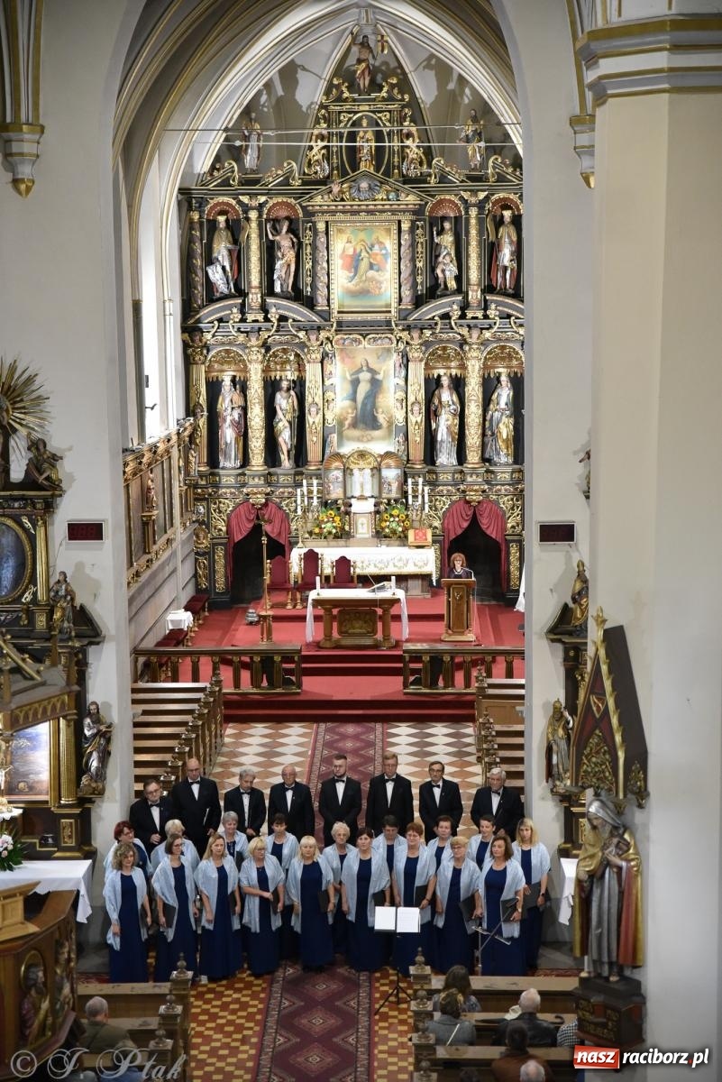 Zdjęcie w galerii na portalu naszraciborz.pl: Dni Muzyki Organowej i Kameralnej im. Henryka Klai za nami [FOTO i WIDEO] wiadomości z regionu