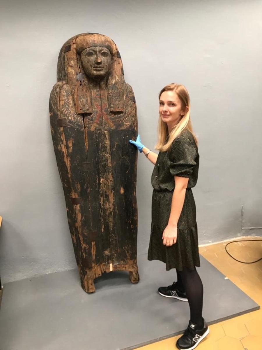 Zdjęcie w galerii na portalu naszraciborz.pl: Egipskie sarkofagi z Raciborza na badaniach w Krakowie wiadomości z regionu