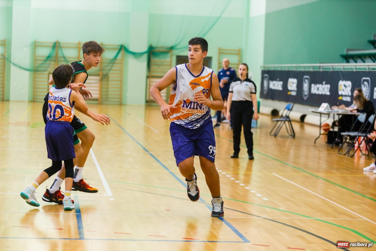 Zdjęcie w galerii na portalu naszraciborz.pl: Koszykówka. Choć bardzo się starali, Opola nie pokonali [FOTO] wiadomości z regionu