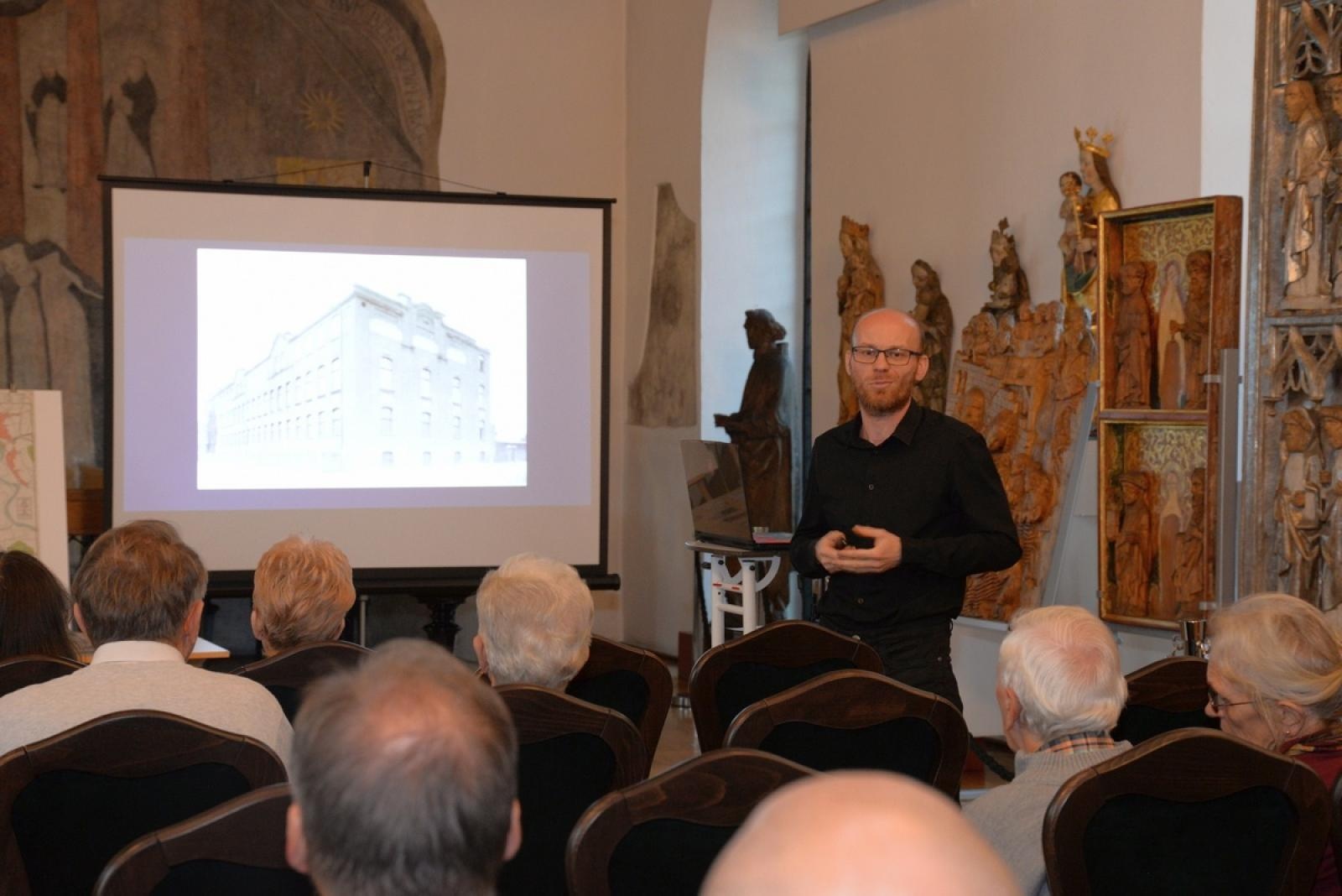 Zdjęcie w galerii na portalu naszraciborz.pl: Czwartkowe spotkania w Muzeum coraz popularniejsze wiadomości z regionu