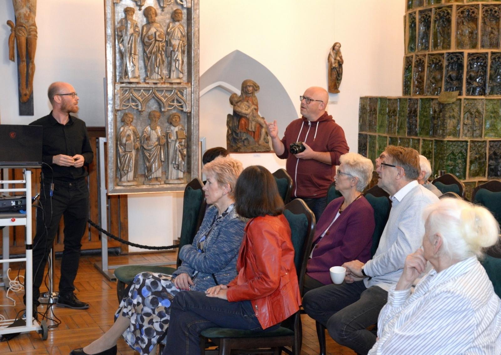 Zdjęcie w galerii na portalu naszraciborz.pl: Czwartkowe spotkania w Muzeum coraz popularniejsze wiadomości z regionu