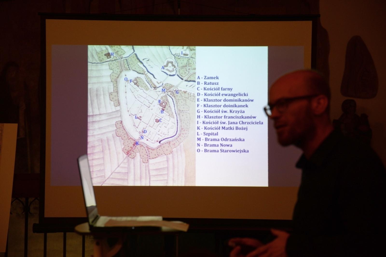 Zdjęcie w galerii na portalu naszraciborz.pl: Czwartkowe spotkania w Muzeum coraz popularniejsze wiadomości z regionu