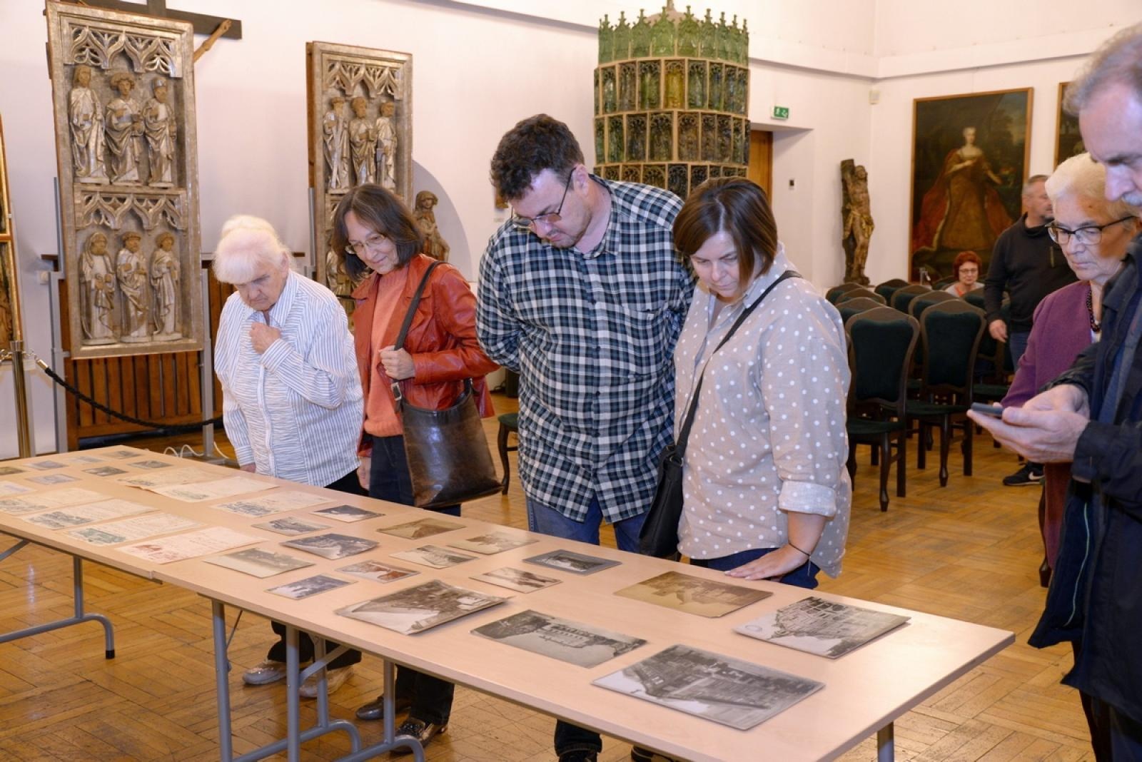 Zdjęcie w galerii na portalu naszraciborz.pl: Czwartkowe spotkania w Muzeum coraz popularniejsze wiadomości z regionu