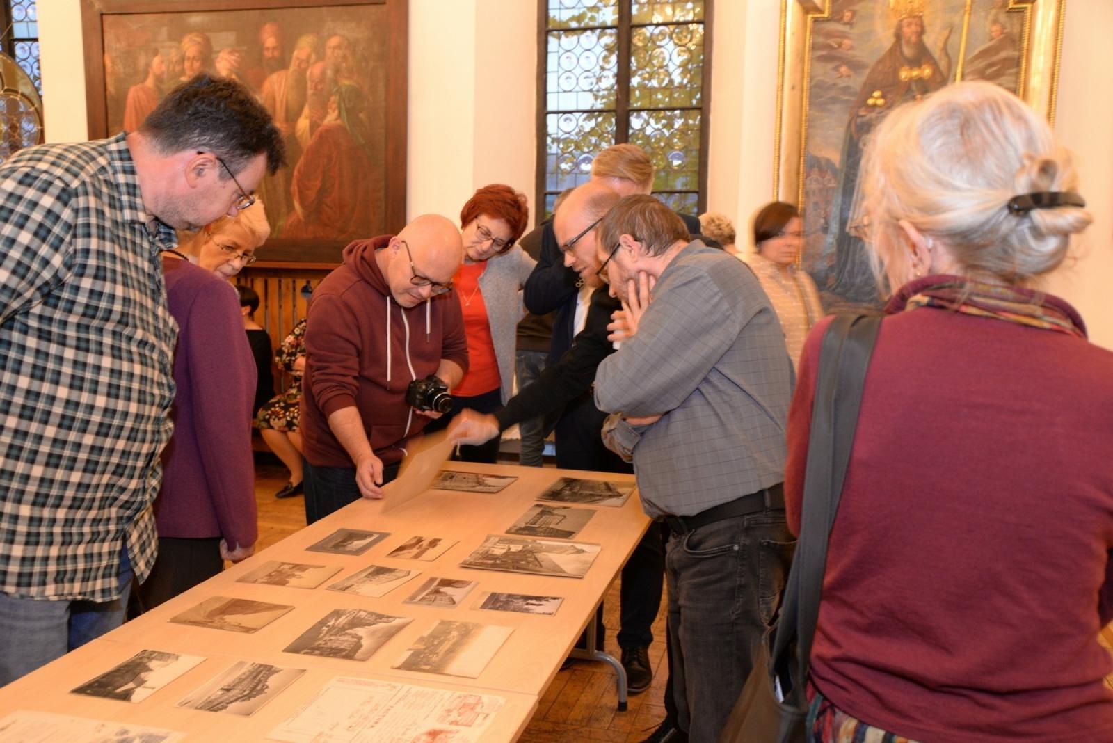 Zdjęcie w galerii na portalu naszraciborz.pl: Czwartkowe spotkania w Muzeum coraz popularniejsze wiadomości z regionu