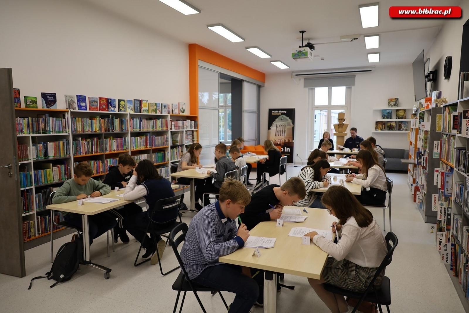 Zdjęcie w galerii na portalu naszraciborz.pl: Konkurs Wiedzy o Ruchu Drogowym - znamy najlepszych wiadomości z regionu