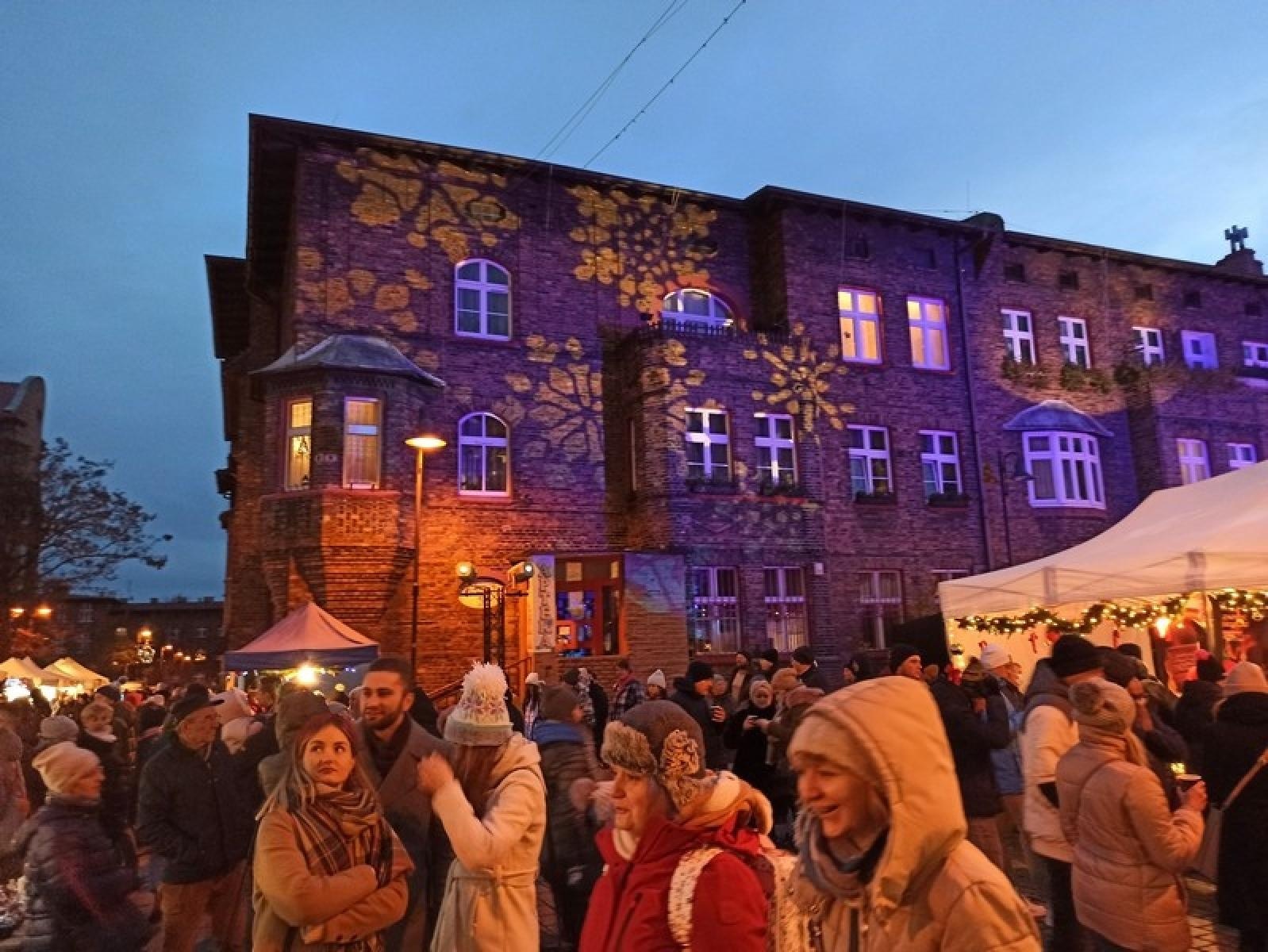 Zdjęcie w galerii na portalu naszraciborz.pl: Drezno, Wiedeń, Brno, Nikiszowiec a może Gdańsk? – zobacz najpiękniejsze Jarmarki Świąteczne! wiadomości z regionu