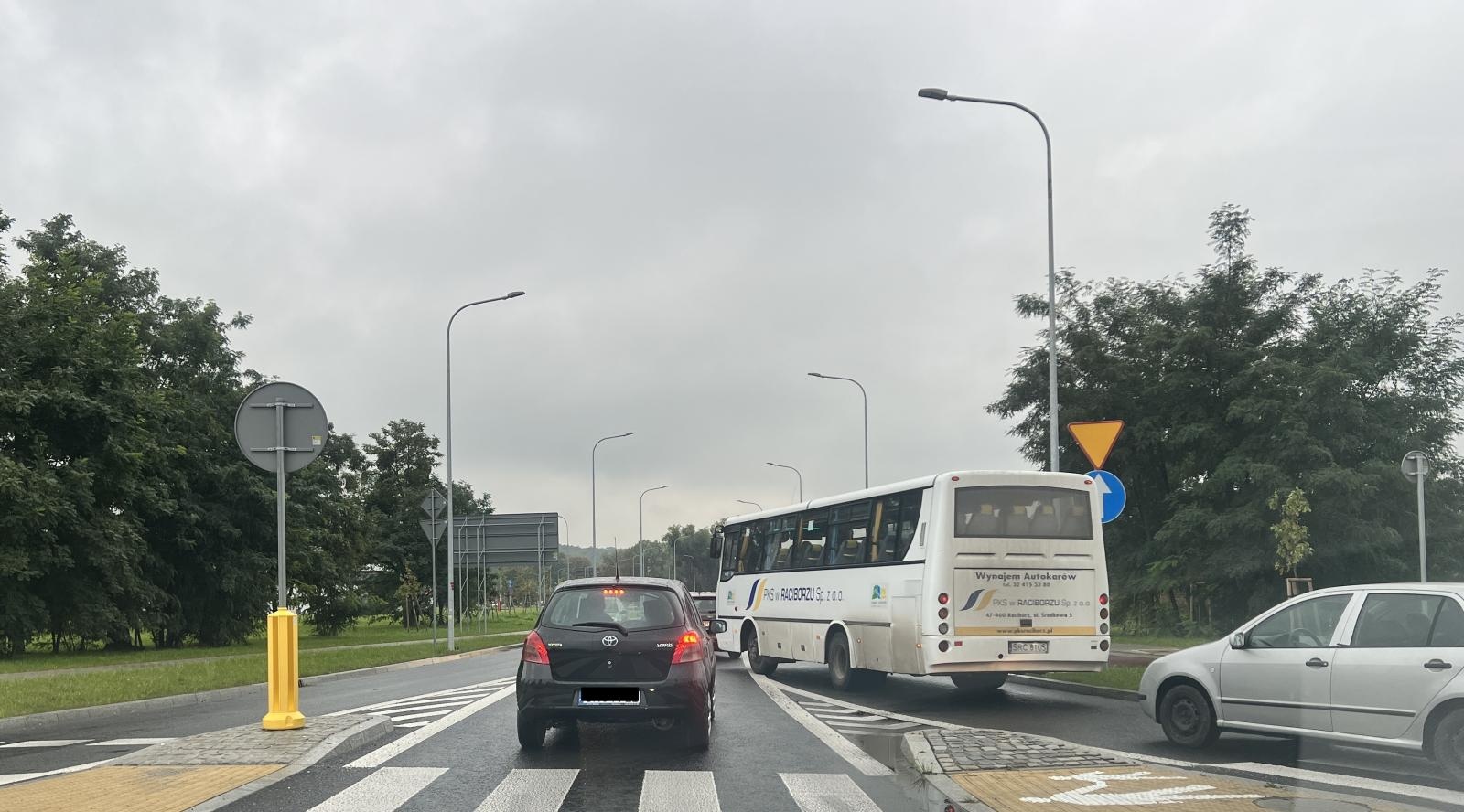 Zdjęcie w galerii na portalu naszraciborz.pl: Znów włączyli sygnalizację. Interweniowała drogówka wiadomości z regionu