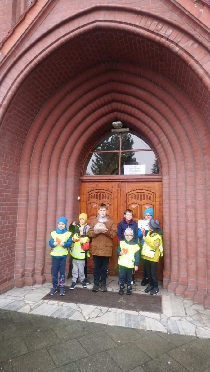 Zdjęcie w galerii na portalu naszraciborz.pl: Dzień Seniora: Promyk słońca w Domu św. Notburgi wiadomości z regionu