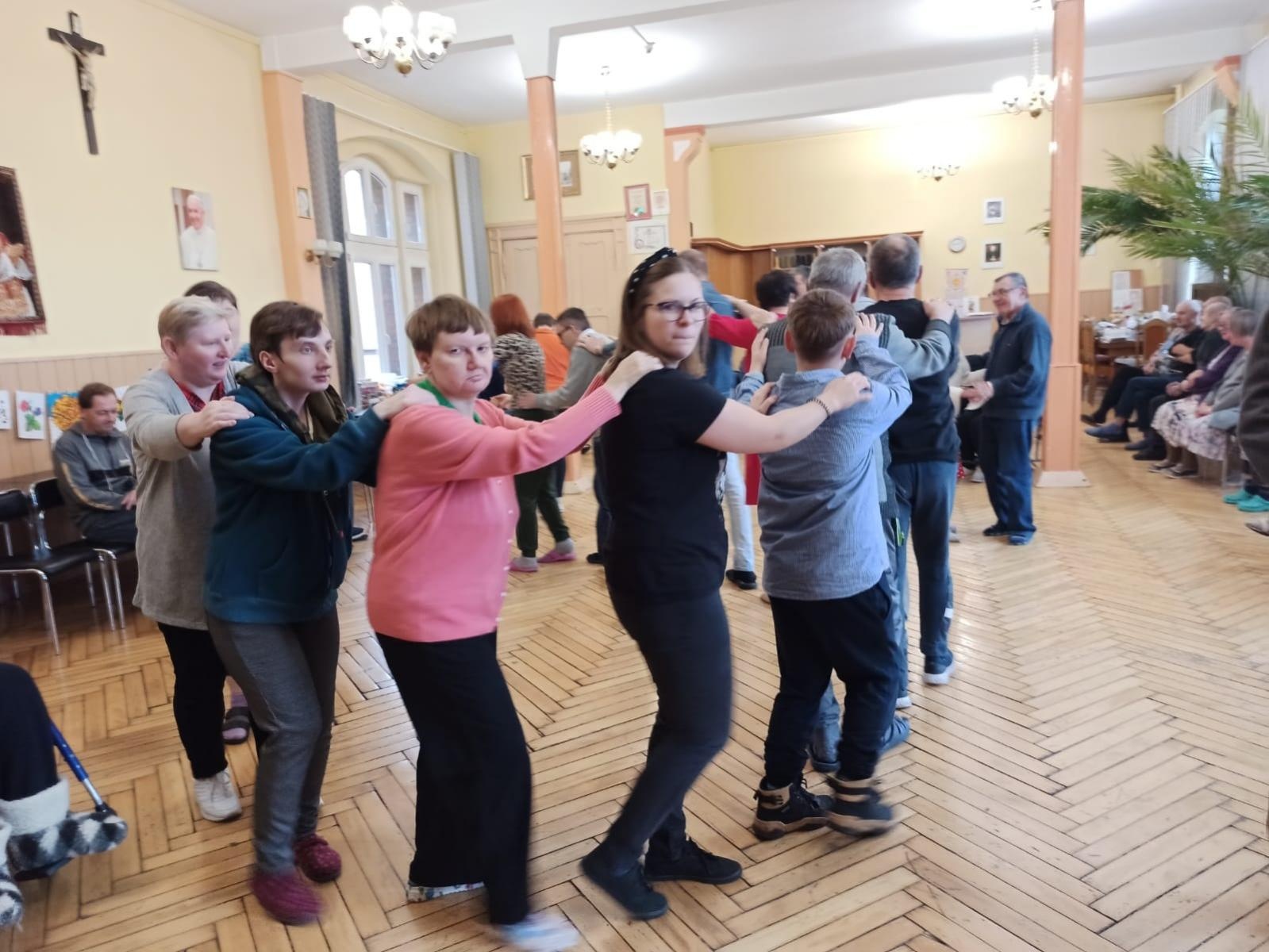 Zdjęcie w galerii na portalu naszraciborz.pl: Dzień Seniora: Promyk słońca w Domu św. Notburgi wiadomości z regionu