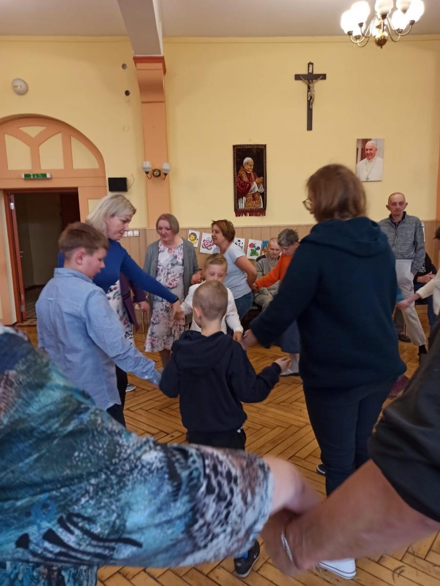 Zdjęcie w galerii na portalu naszraciborz.pl: Dzień Seniora: Promyk słońca w Domu św. Notburgi wiadomości z regionu