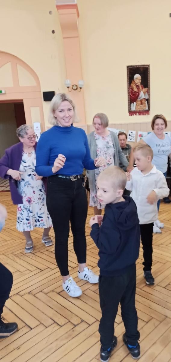 Zdjęcie w galerii na portalu naszraciborz.pl: Dzień Seniora: Promyk słońca w Domu św. Notburgi wiadomości z regionu