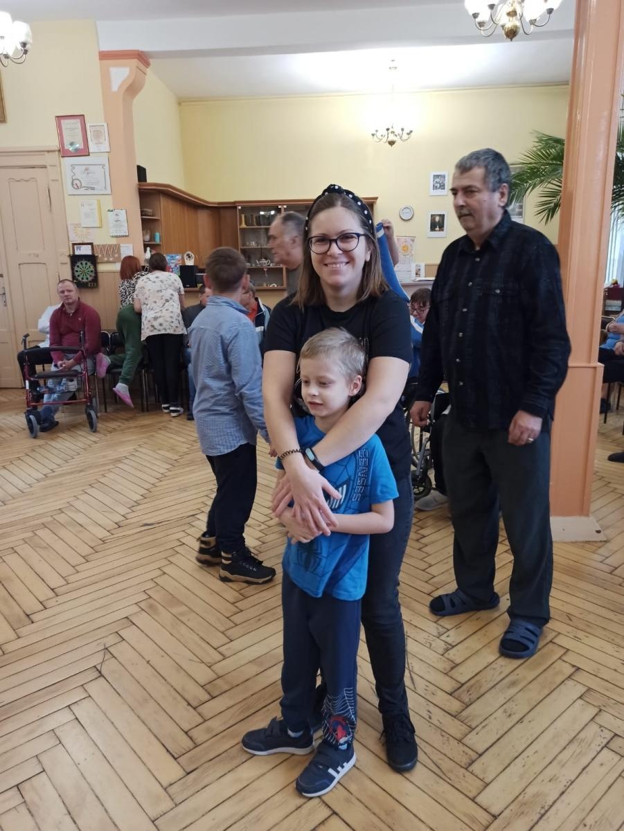 Zdjęcie w galerii na portalu naszraciborz.pl: Dzień Seniora: Promyk słońca w Domu św. Notburgi wiadomości z regionu