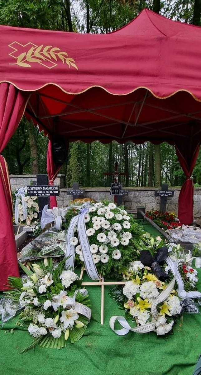 Zdjęcie w galerii na portalu naszraciborz.pl: Na Górze Świętej Anny pożegnano byłego proboszcza z Raciborza Płoni wiadomości z regionu