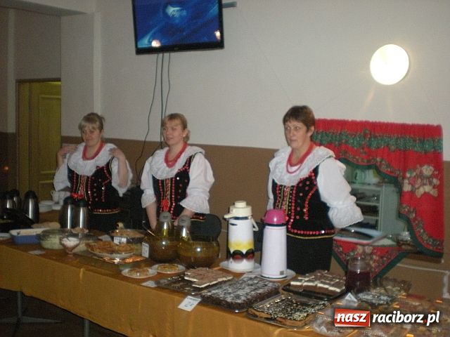 Zdjęcie w galerii na portalu naszraciborz.pl: Bożonarodzeniowo w Rudzie Kozielskiej wiadomości z regionu