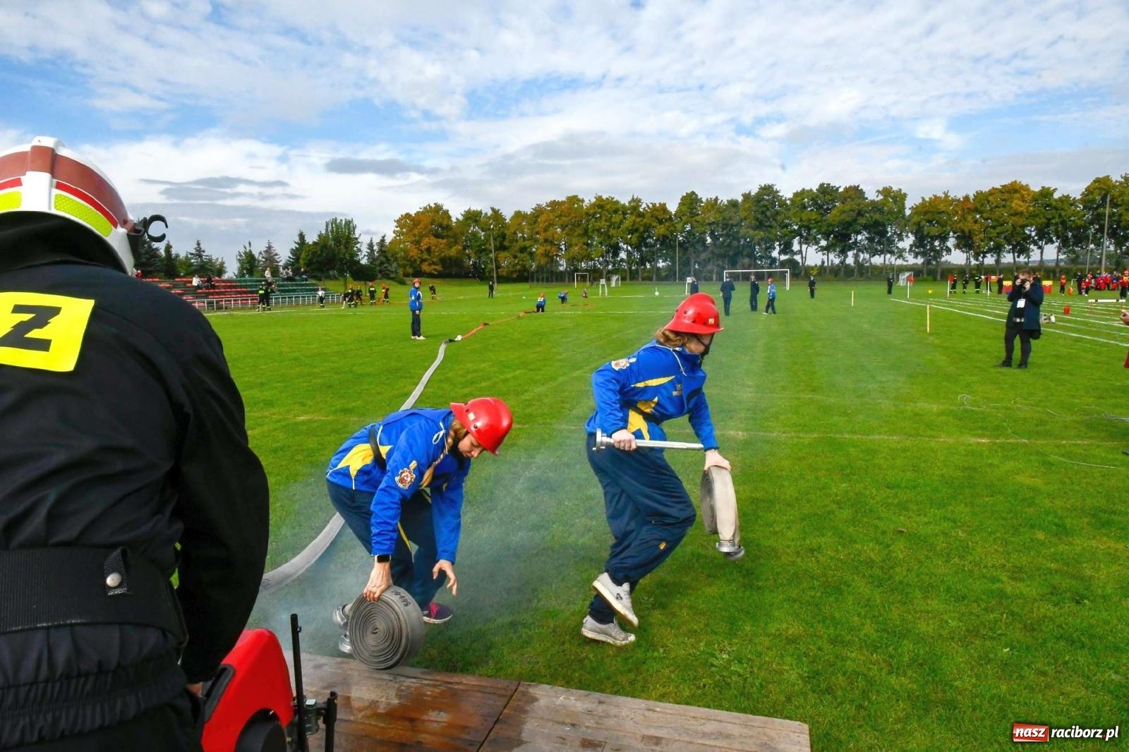 Zdjęcie w galerii na portalu naszraciborz.pl: Powiatowe zawody sportowo-pożarnicze w Pietrowicach Wielkich [FOTO i WIDEO] wiadomości z regionu