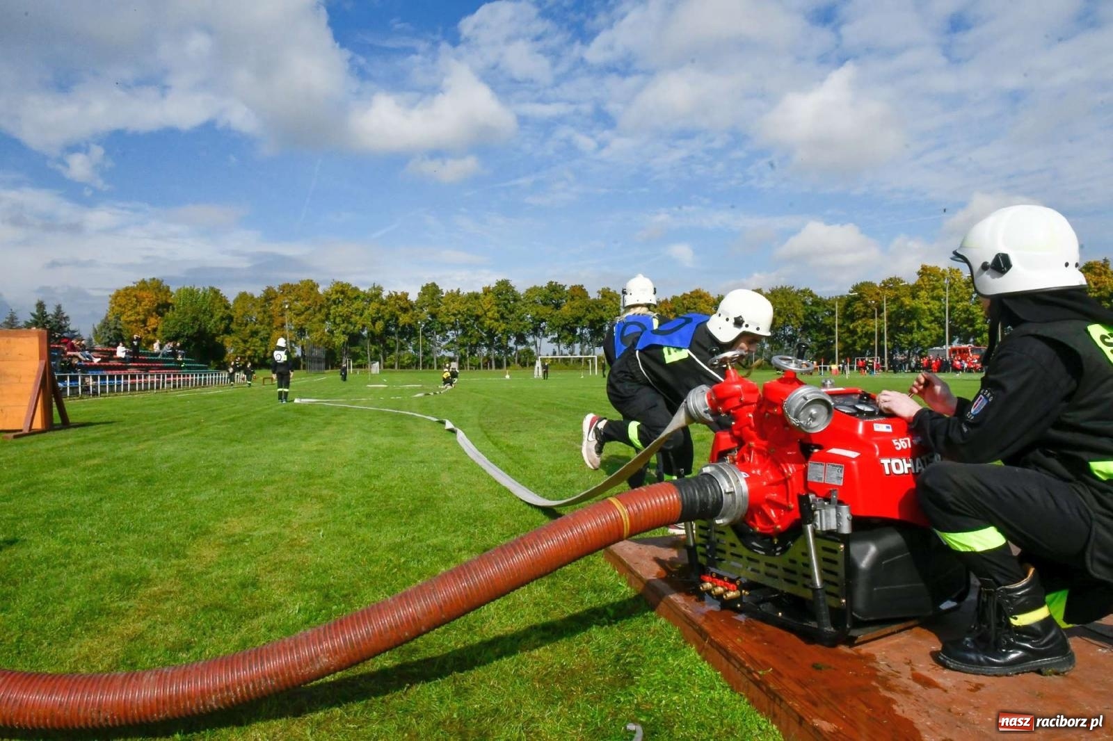 Zdjęcie w galerii na portalu naszraciborz.pl: Powiatowe zawody sportowo-pożarnicze w Pietrowicach Wielkich [FOTO i WIDEO] wiadomości z regionu