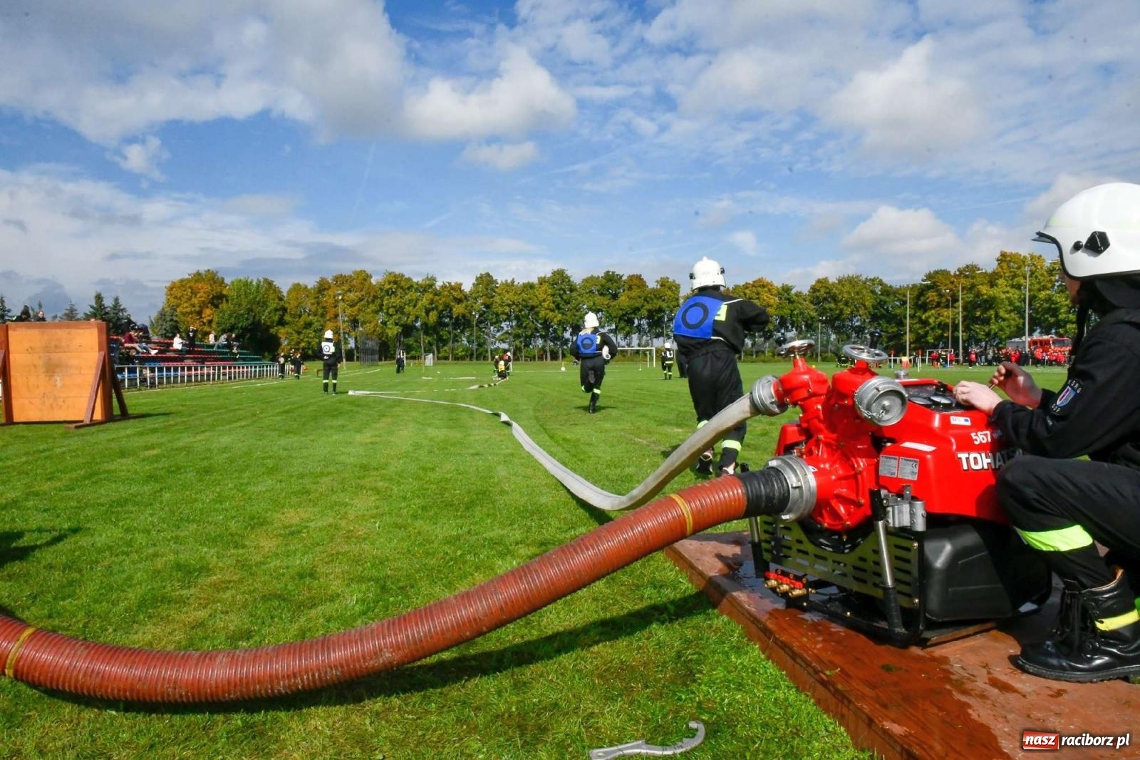 Zdjęcie w galerii na portalu naszraciborz.pl: Powiatowe zawody sportowo-pożarnicze w Pietrowicach Wielkich [FOTO i WIDEO] wiadomości z regionu