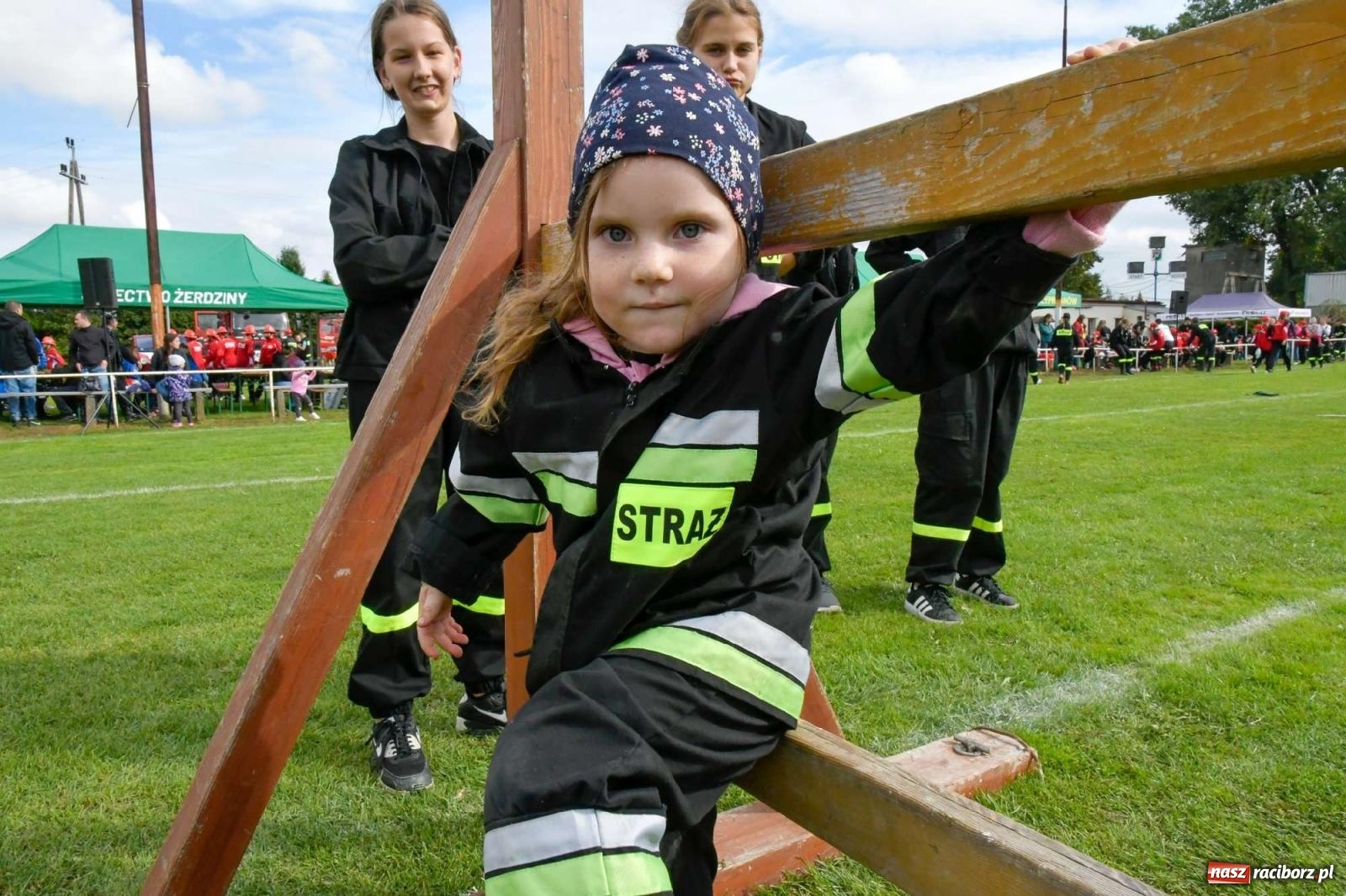 Zdjęcie w galerii na portalu naszraciborz.pl: Powiatowe zawody sportowo-pożarnicze w Pietrowicach Wielkich [FOTO i WIDEO] wiadomości z regionu