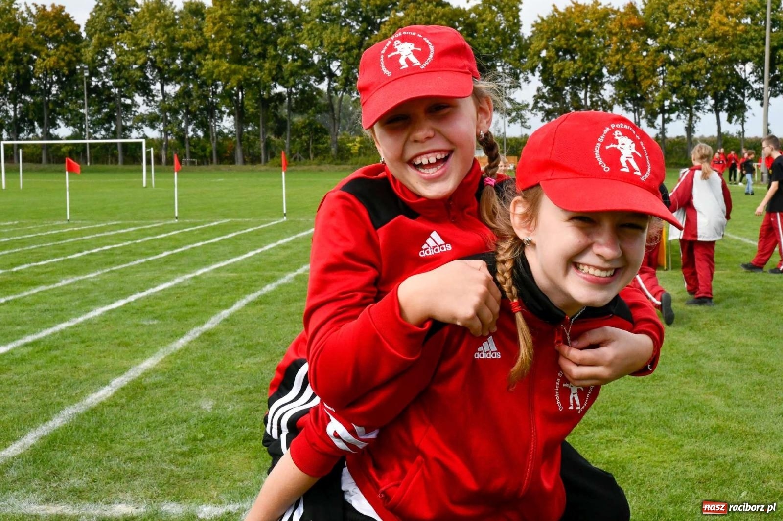 Zdjęcie w galerii na portalu naszraciborz.pl: Powiatowe zawody sportowo-pożarnicze w Pietrowicach Wielkich [FOTO i WIDEO] wiadomości z regionu