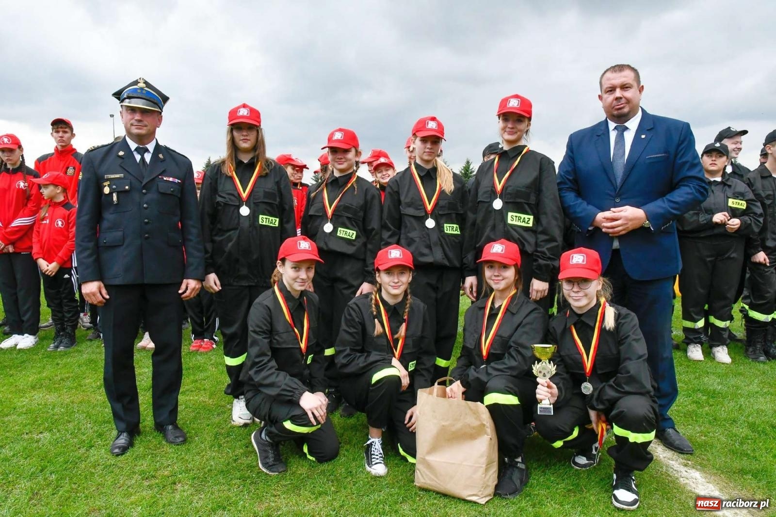 Zdjęcie w galerii na portalu naszraciborz.pl: Powiatowe zawody sportowo-pożarnicze w Pietrowicach Wielkich [FOTO i WIDEO] wiadomości z regionu