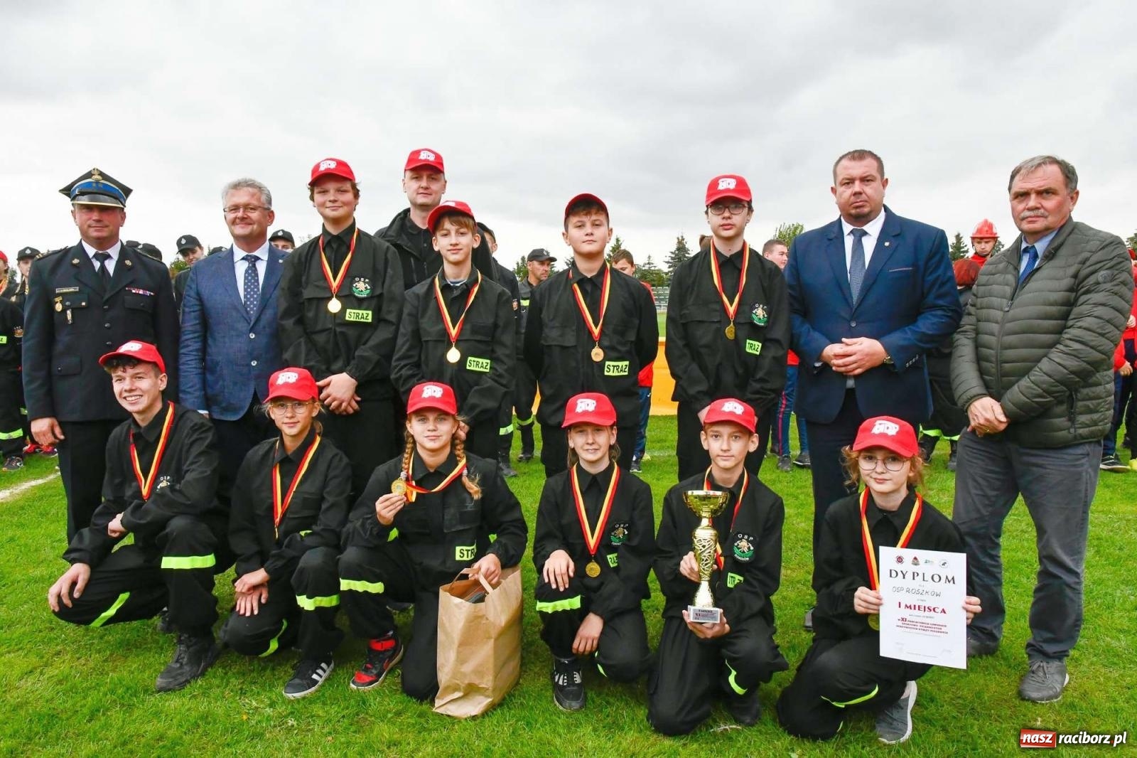 Zdjęcie w galerii na portalu naszraciborz.pl: Powiatowe zawody sportowo-pożarnicze w Pietrowicach Wielkich [FOTO i WIDEO] wiadomości z regionu