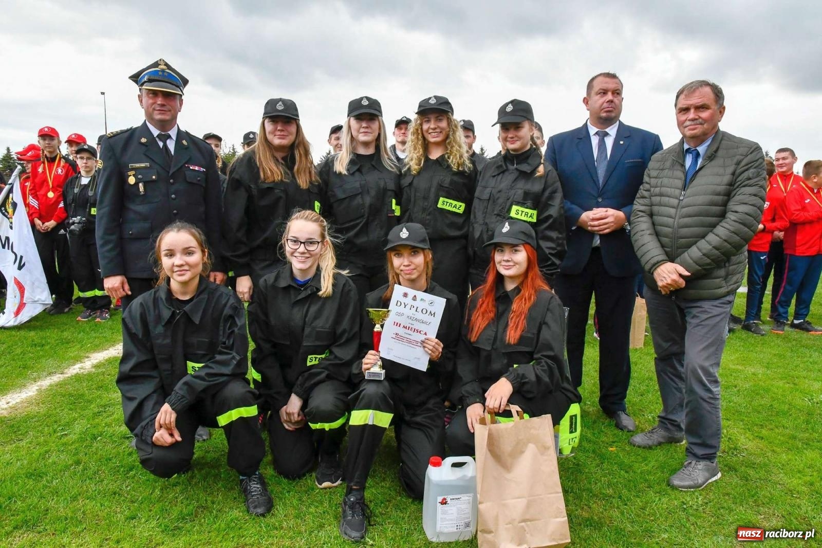 Zdjęcie w galerii na portalu naszraciborz.pl: Powiatowe zawody sportowo-pożarnicze w Pietrowicach Wielkich [FOTO i WIDEO] wiadomości z regionu