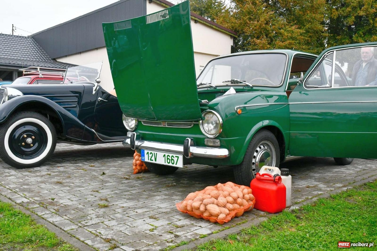 Zdjęcie w galerii na portalu naszraciborz.pl: Motorowe pożegnanie sezonu w Zabełkowie [FOTO i WIDEO] wiadomości z regionu