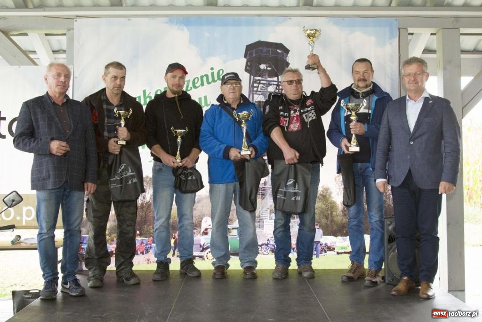 Zdjęcie w galerii na portalu naszraciborz.pl: Motorowe pożegnanie sezonu w Zabełkowie [FOTO i WIDEO] wiadomości z regionu
