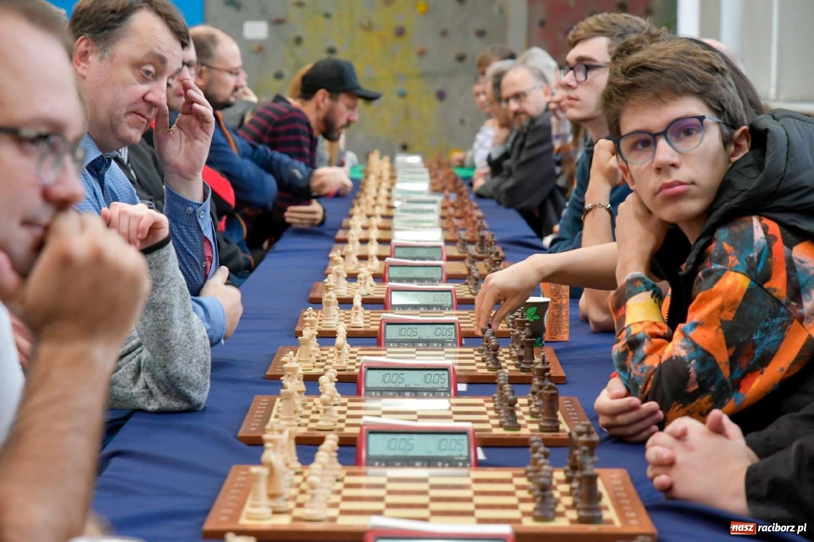 Zdjęcie w galerii na portalu naszraciborz.pl: Memoriał szachowy im. Alfreda Chrobaka [FOTO i WIDEO] wiadomości z regionu