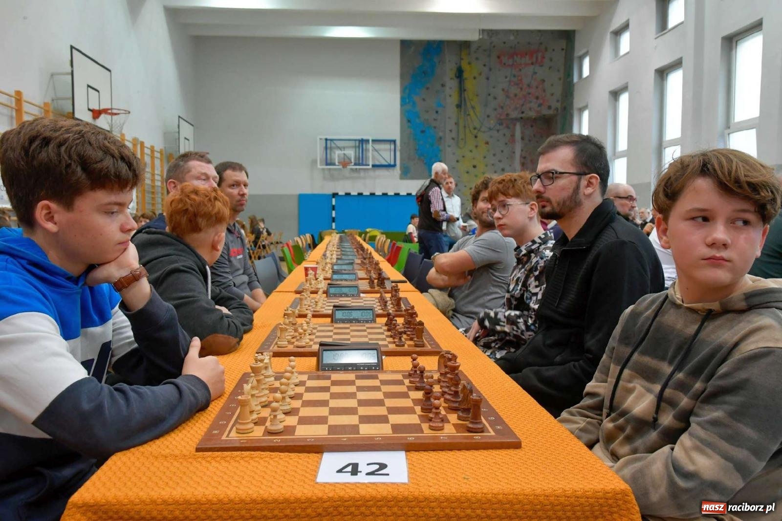 Zdjęcie w galerii na portalu naszraciborz.pl: Memoriał szachowy im. Alfreda Chrobaka [FOTO i WIDEO] wiadomości z regionu
