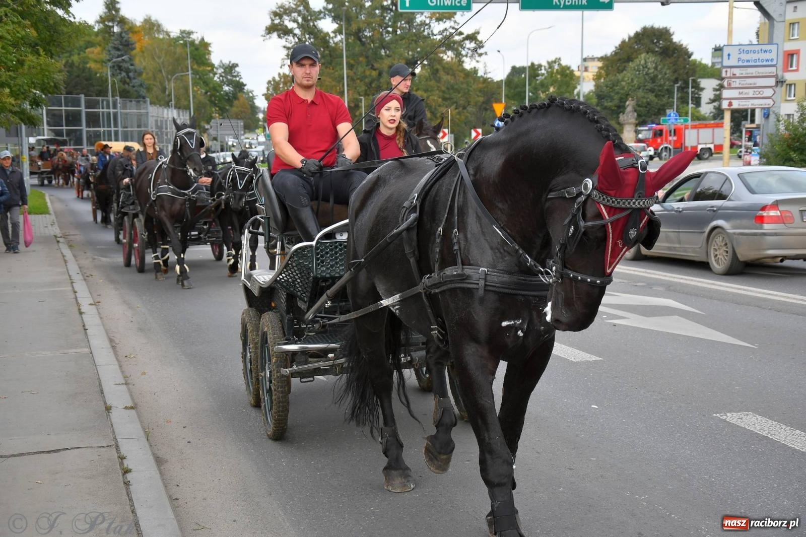 Zdjęcie w galerii na portalu naszraciborz.pl: Raciborski Hubertus. Parada i gonitwa [FOTO i WIDEO] wiadomości z regionu