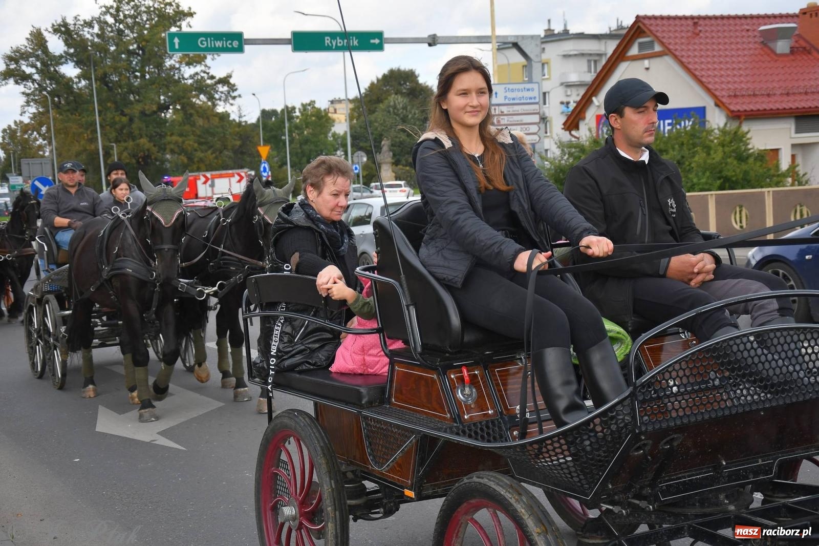Zdjęcie w galerii na portalu naszraciborz.pl: Raciborski Hubertus. Parada i gonitwa [FOTO i WIDEO] wiadomości z regionu