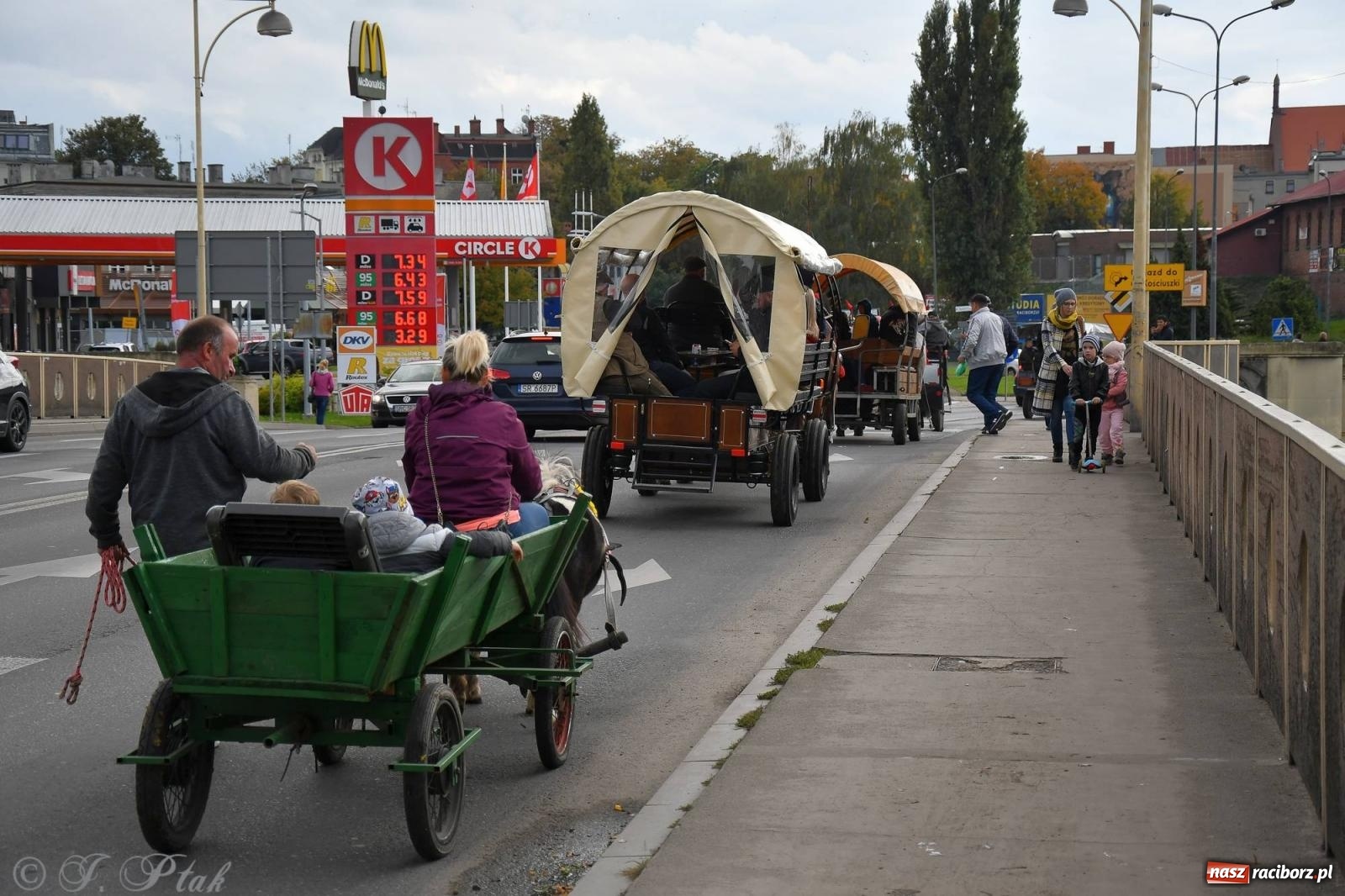 Zdjęcie w galerii na portalu naszraciborz.pl: Raciborski Hubertus. Parada i gonitwa [FOTO i WIDEO] wiadomości z regionu