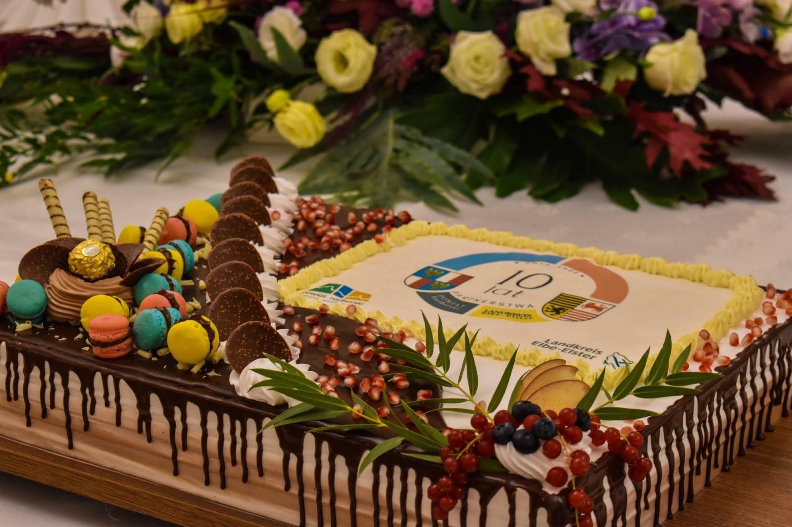 Zdjęcie w galerii na portalu naszraciborz.pl: Świętowano 10-lecie partnerstwa Powiatu Raciborskiego z Powiatem Elbe-Elster wiadomości z regionu