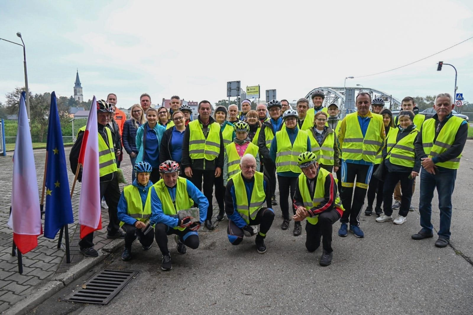 Zdjęcie w galerii na portalu naszraciborz.pl: Turysta na pograniczu. Rajd w gminie Krzyżanowice wiadomości z regionu