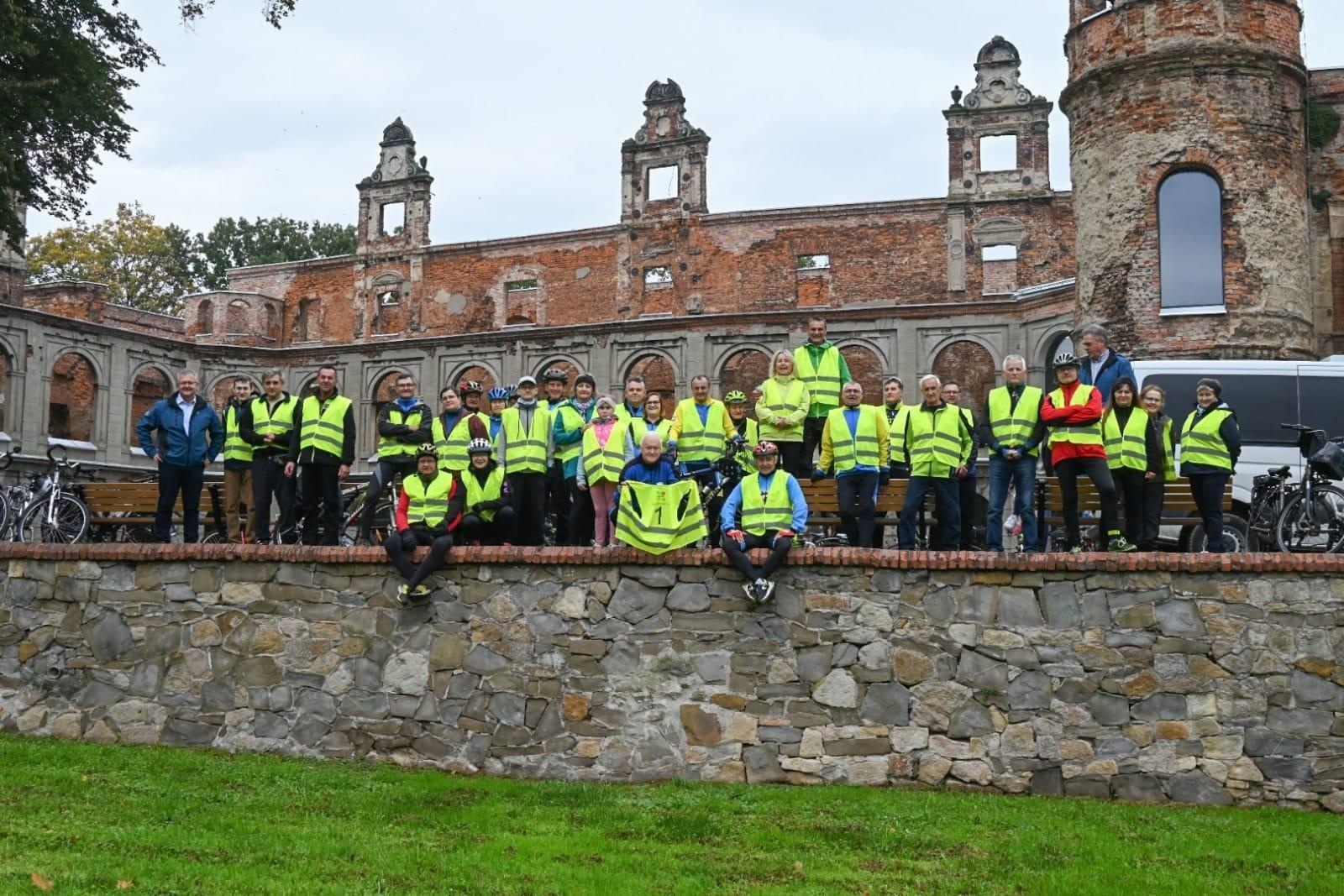 Zdjęcie w galerii na portalu naszraciborz.pl: Turysta na pograniczu. Rajd w gminie Krzyżanowice wiadomości z regionu