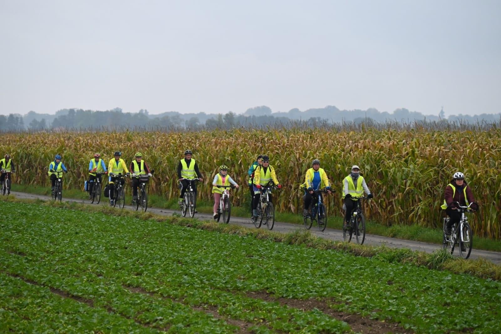 Zdjęcie w galerii na portalu naszraciborz.pl: Turysta na pograniczu. Rajd w gminie Krzyżanowice wiadomości z regionu