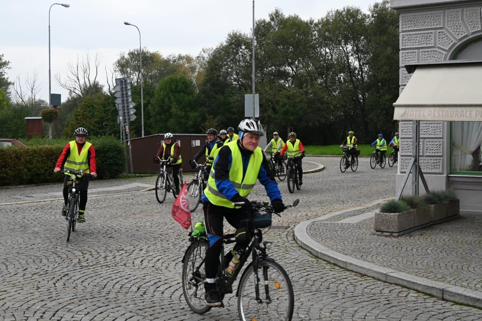 Zdjęcie w galerii na portalu naszraciborz.pl: Turysta na pograniczu. Rajd w gminie Krzyżanowice wiadomości z regionu