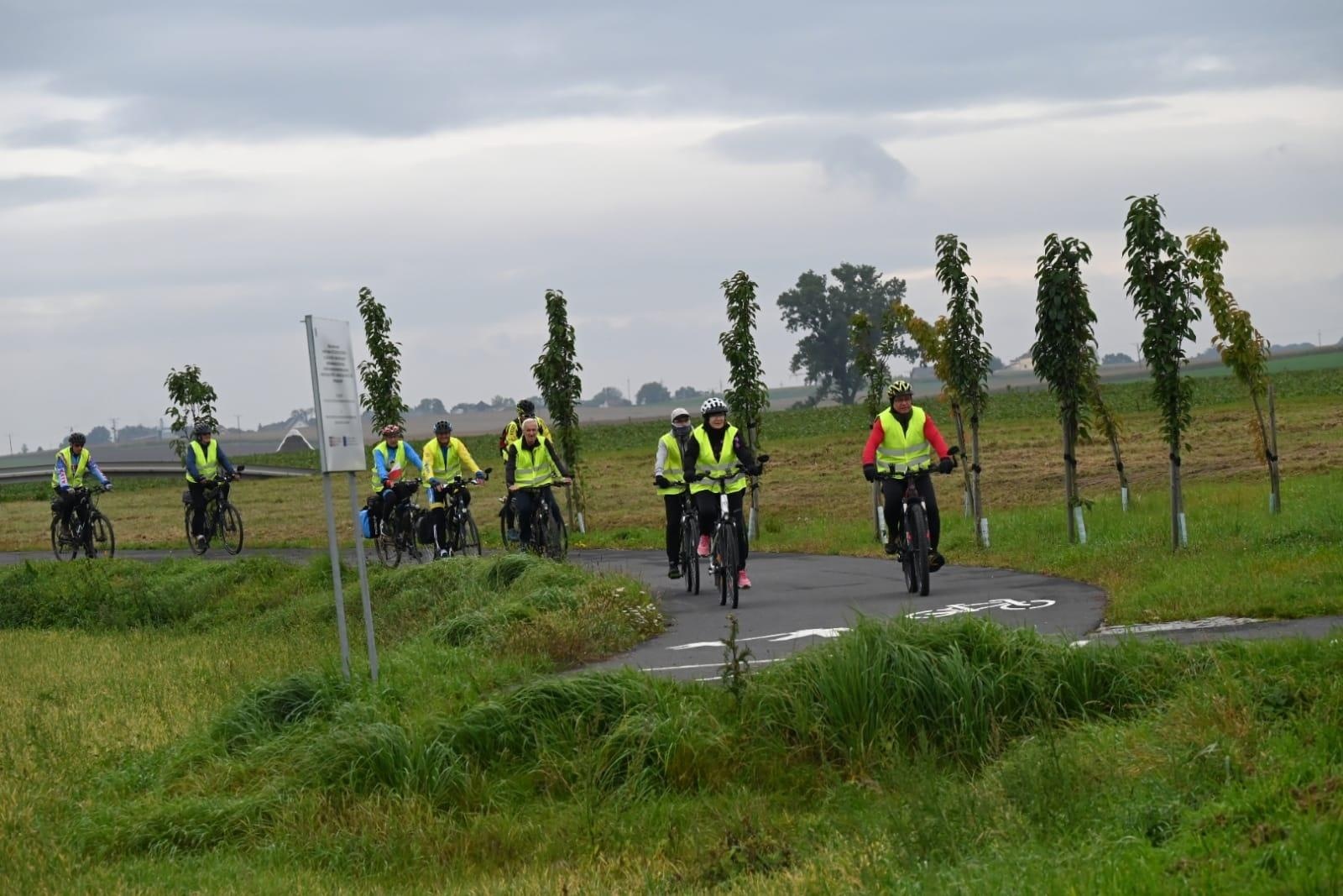 Zdjęcie w galerii na portalu naszraciborz.pl: Turysta na pograniczu. Rajd w gminie Krzyżanowice wiadomości z regionu