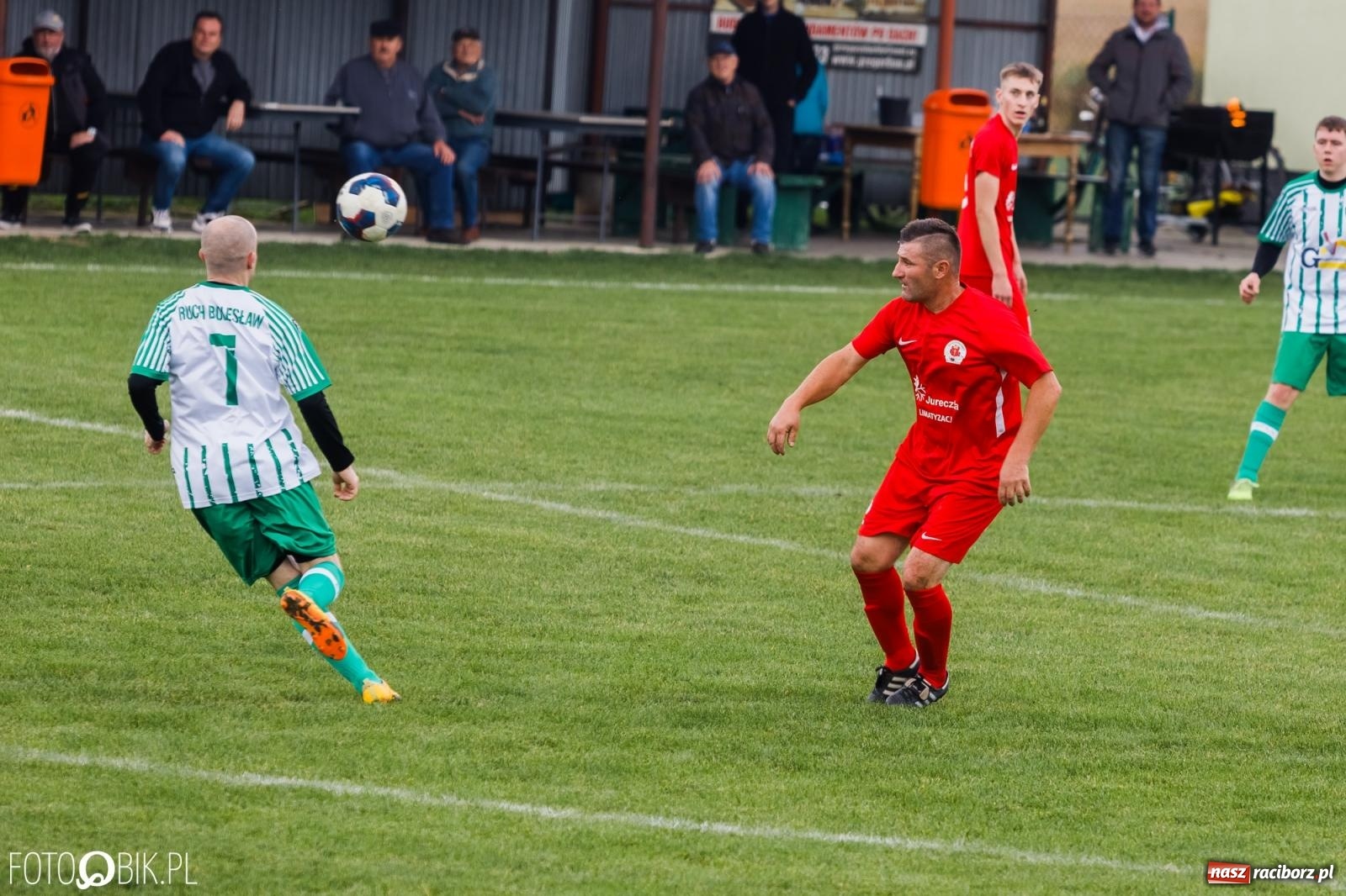 Zdjęcie w galerii na portalu naszraciborz.pl: Ruch rozbił rezerwy Krzanowic [FOTO] wiadomości z regionu