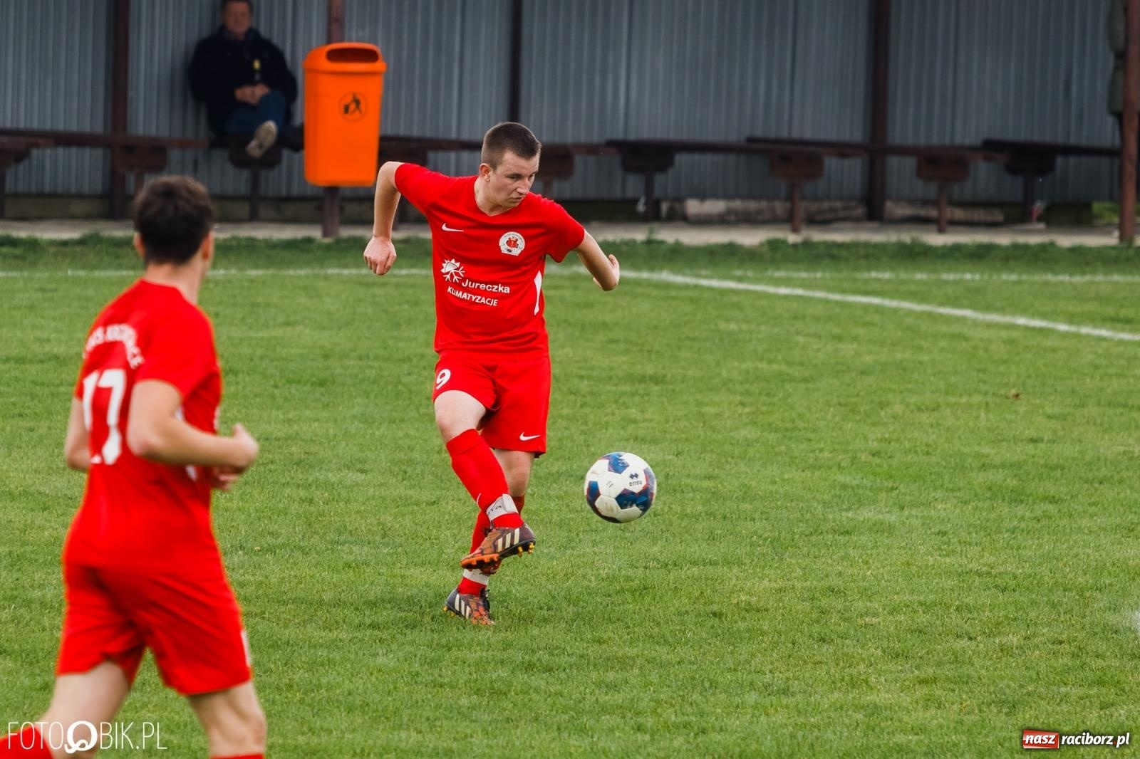 Zdjęcie w galerii na portalu naszraciborz.pl: Ruch rozbił rezerwy Krzanowic [FOTO] wiadomości z regionu