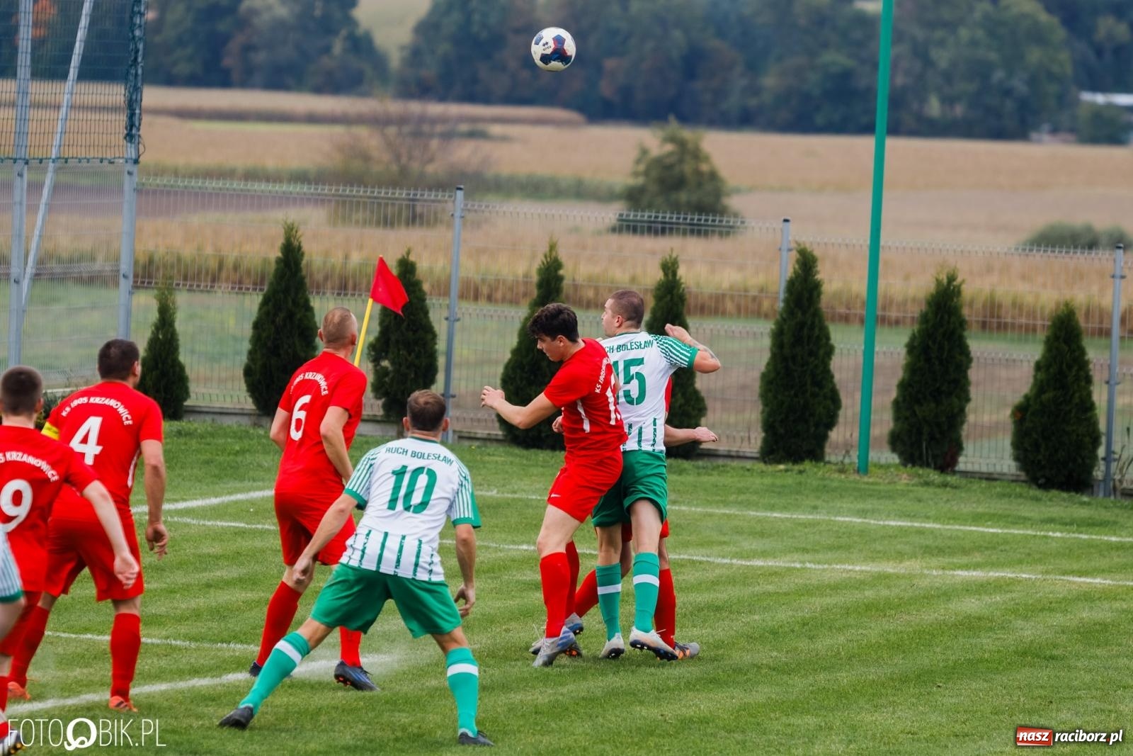 Zdjęcie w galerii na portalu naszraciborz.pl: Ruch rozbił rezerwy Krzanowic [FOTO] wiadomości z regionu
