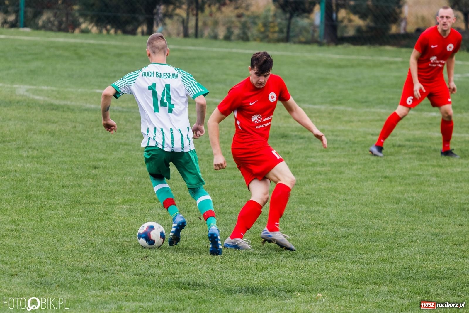 Zdjęcie w galerii na portalu naszraciborz.pl: Ruch rozbił rezerwy Krzanowic [FOTO] wiadomości z regionu